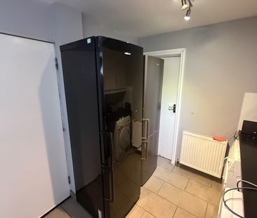 Room in a Shared House, Roxeth Hill, HA2 - Photo 6