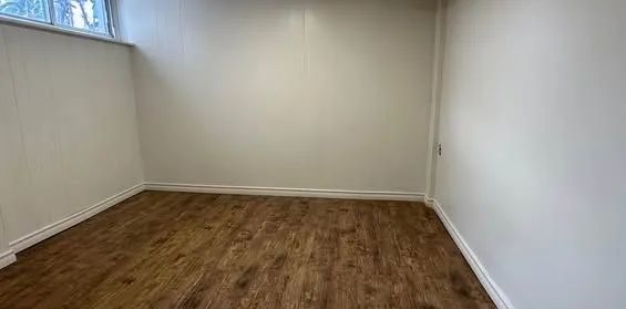 9 Hoshlega Drive #Basement - Photo 2