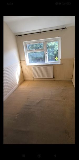 Room in a Shared House, Padstow Road, BS4 - Photo 1