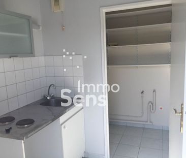 Location appartement - Lille GAMBETTA / WAZEMMES - Photo 2