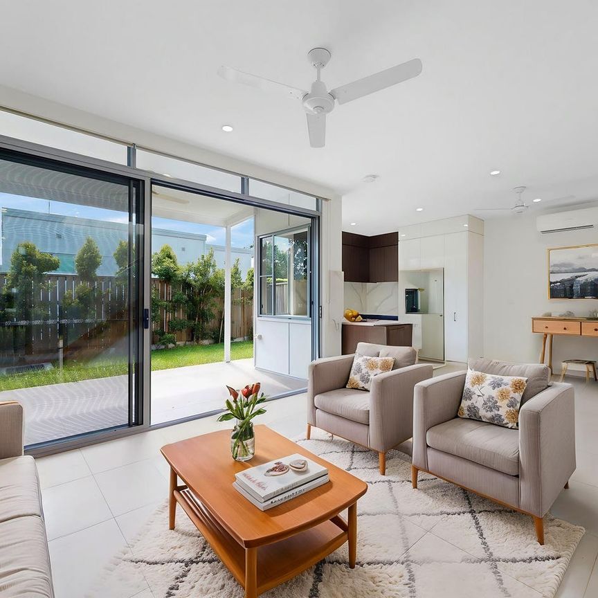 Stunning Townhouse in the Beautiful Gap Location - Photo 1