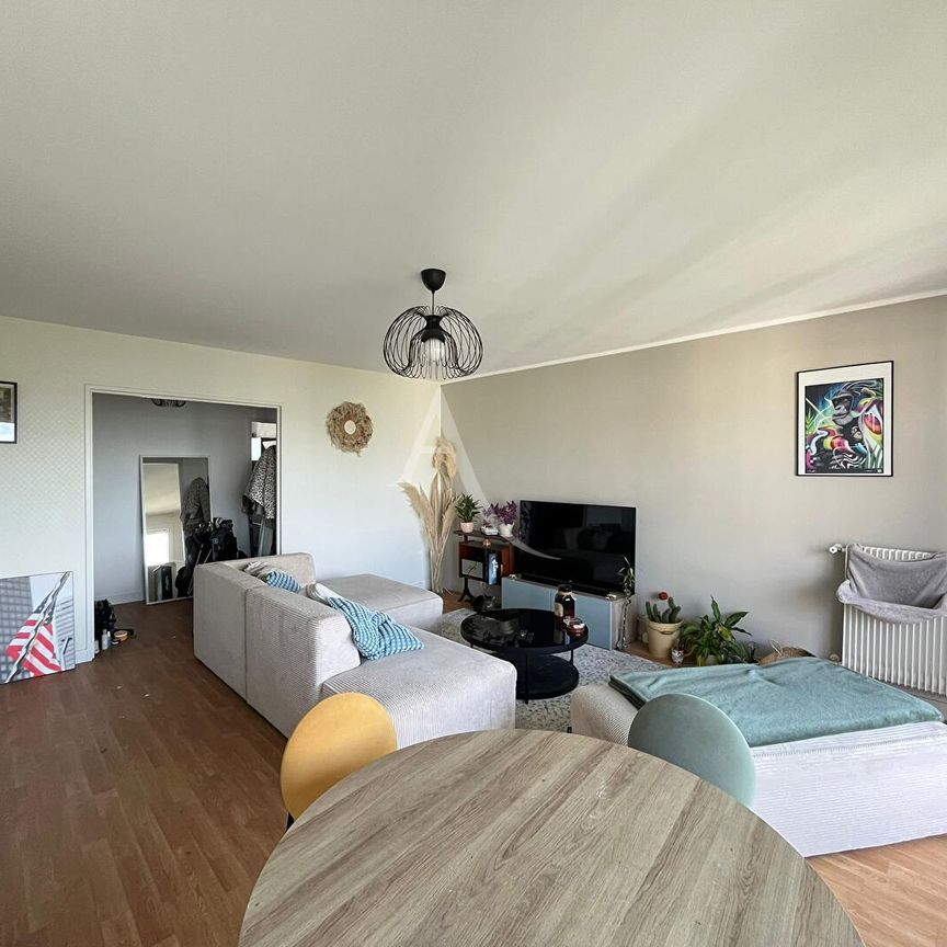 Location Appartement 3 pièces 75m² - Photo 1