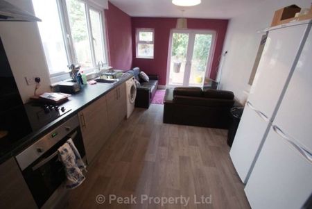 1 Bed - Room 2, Hartington Place, Southend On Sea - Photo 3