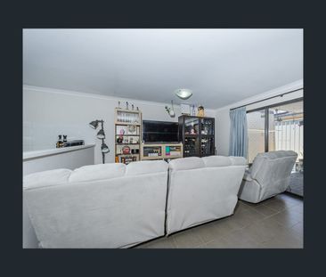 1/4 Balfour, Swan View, WA 6056 - Photo 2