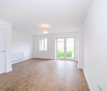3 bedroom townhouse to rent - Photo 3