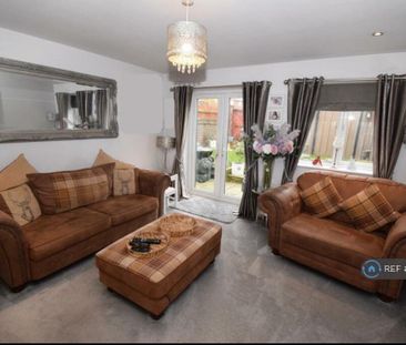 2 bedroom semi-detached house to rent - Photo 1