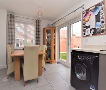 Nightingale Way, Martlesham, Woodbridge, Suffolk, IP12 4UJ - Photo 6