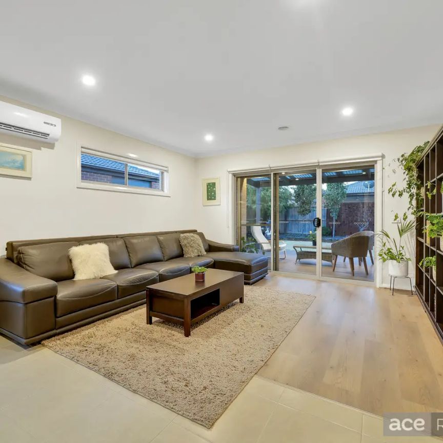 12 Tramway Street, Point Cook VIC 3030 - Photo 1