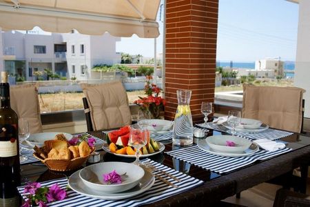 Μονοκατοικία για ενοικίαση Κάτω Γούβες - Φοίνικας (Γούβες) - Φωτογραφία 2