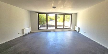 Appartement te huur in Ukkel voor € 1.980 met 3 slaapkamers - Photo 4