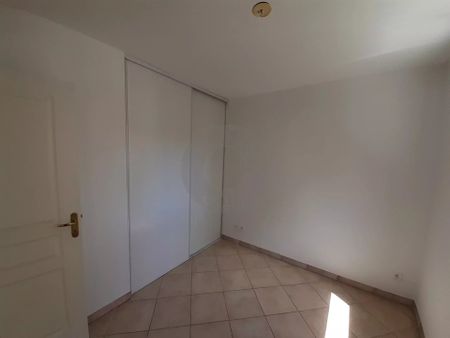 Location Appartement 2 pièces 39m² ROQUEBRUNE CAP MARTIN 06190 - Photo 3