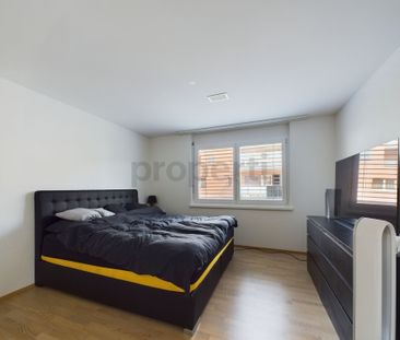 Moderne 3.5-Zimmer Wohnung in Weiach - Photo 5