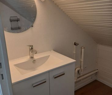 Location Appartement 1 pièce 13m² - Photo 2