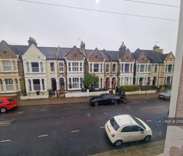 1 bedroom semi-detached house to rent - Photo 2