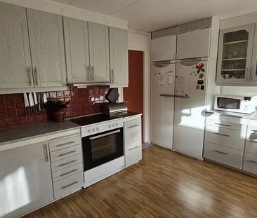 Karlslundsvägen, Sollentuna - Photo 3