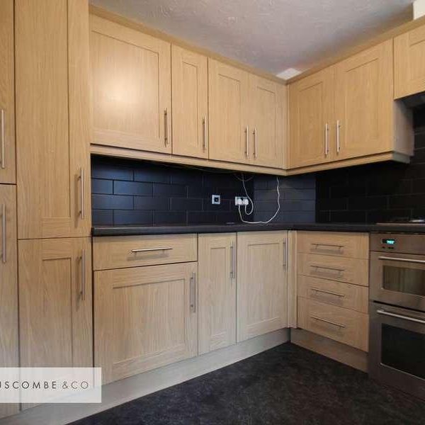 Chirk Close, Duffryn, Newport, NP10 - Photo 1