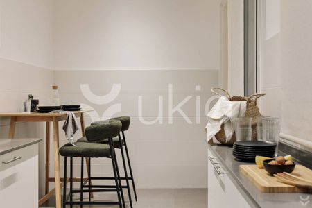 4 room luxury Flat for rent in Barcelona, Catalonia - Photo 3