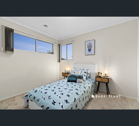 44 The Avenue, Narre Warren South, Vic 3805 - Photo 2