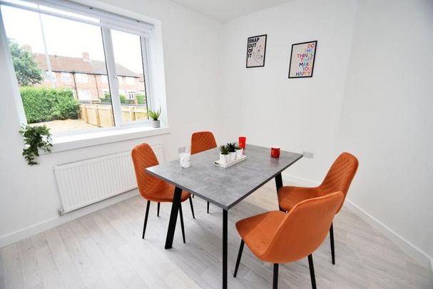 4 bedroom house to rent - Photo 1