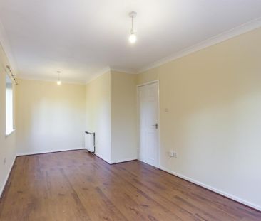 1 bedroom ground floor flat to rent - Photo 1
