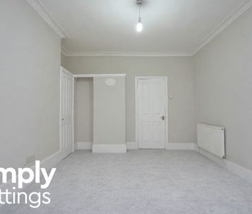 1 Bed property for rent - Photo 3