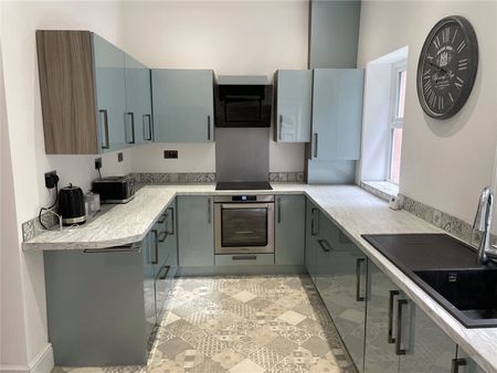 15 Moss Street, Newsome, Huddersfield... - Photo 3