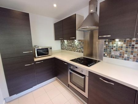 2 bedroom apartment to rent - Photo 4