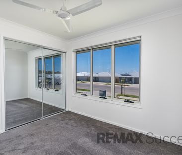 40 Whitewood Way, Cotswold Hills QLD 4350 - House For Rent | Domain - Photo 6