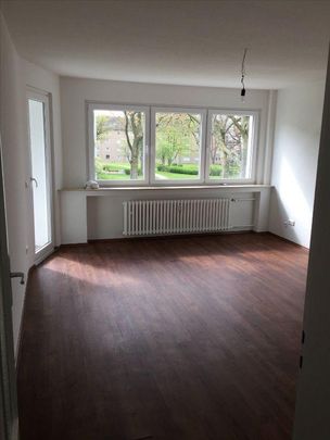 Familienfreundliche Wohnung mit Balkon in Essen-Fulerum zu vermieten! - Photo 1