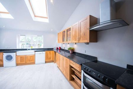 Baker Street, Reading, RG1 - Photo 2