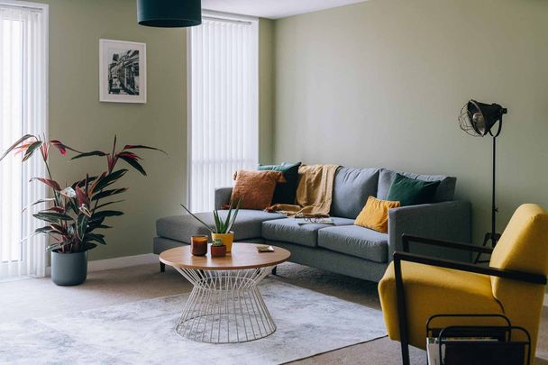 Birmingham - Photo 1