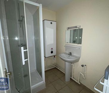 Location Appartement 2 pièces 42m² HELLEMMES LILLE 59260 - Photo 2