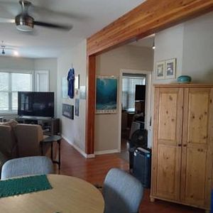 1 Bedroom/1 Bathroom Condo For rent - Photo 2