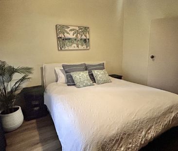 Neat and Tidy Family Home - Photo 5