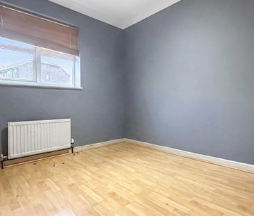 4 bedroom house to rent - Photo 1