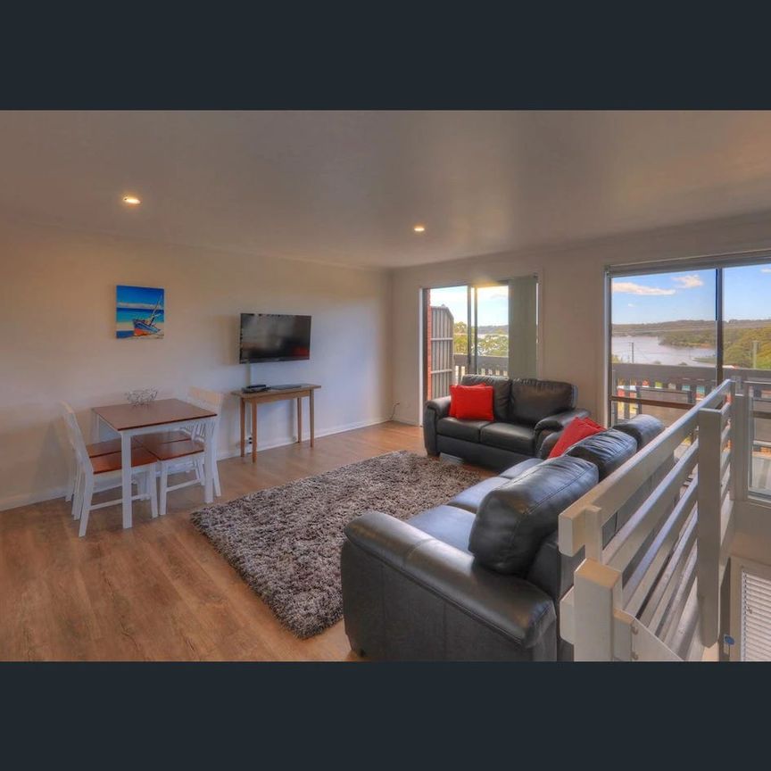 Walk In, Fall in Love with the View - Photo 1