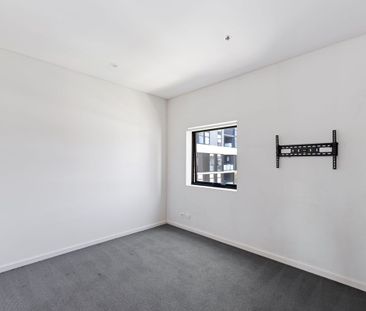 Parkside Home I Formal Dining Area I Walk to Shops & Station - Photo 5