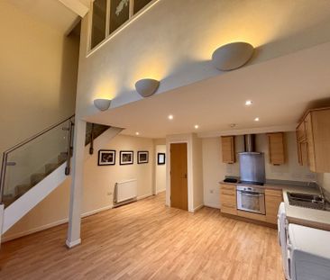 Grants Yard - Photo 1