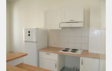 Location Appartement P2 rénové(e) Marseillan - Photo 4