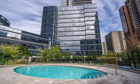 For Lease - 5 Sheppard Avenue Unit# 2020, Toronto, Ontario - Photo 2
