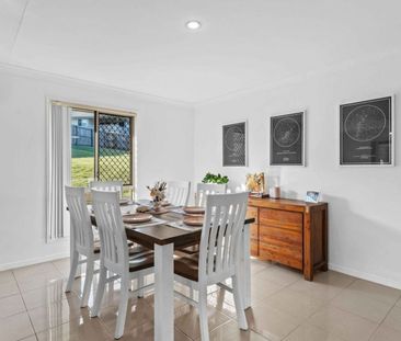 Comfortable Family Living in a Convenient Redbank Plains Location! - Photo 2