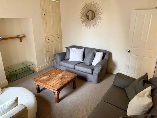 5 bedroom terraced house to rent - Photo 1