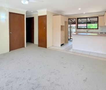 Low-Maintenance Living Close to Shops, Schools & Transport - Photo 1