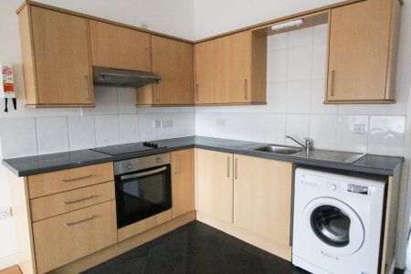 1 Flat C Hermit Street Sincil Bank, Lincoln, Lincolnsire, LN5 8EF - Photo 3