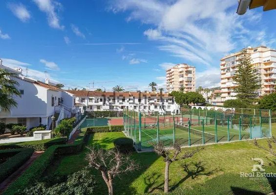 Alquiler de chalet pareado en Avenida de España