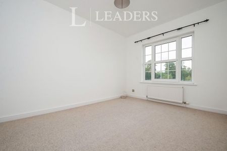 3 bedroom terraced house to rent - Photo 4