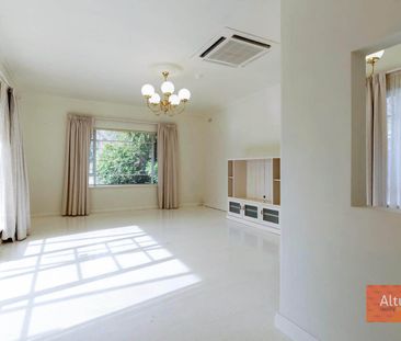 Lovely 2 Bedroom 1 Bathroom Home on Large Block - Photo 1