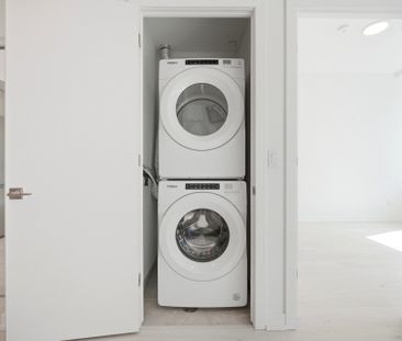 For Lease - 2501 Saw Whet Boulevard Unit# 119, Oakville, Ontario - Photo 1