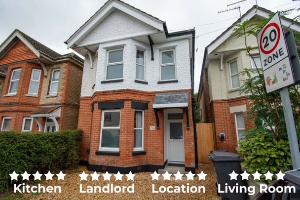 4 DOUBLE Bed Student house on Hankinson Road - Photo 1