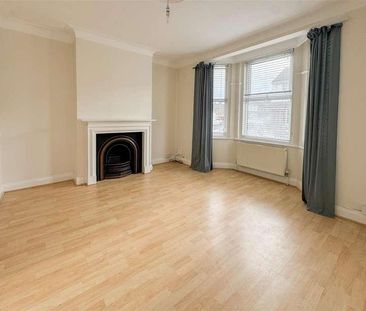 Channel View Road, Eastbourne, BN22 - Photo 2